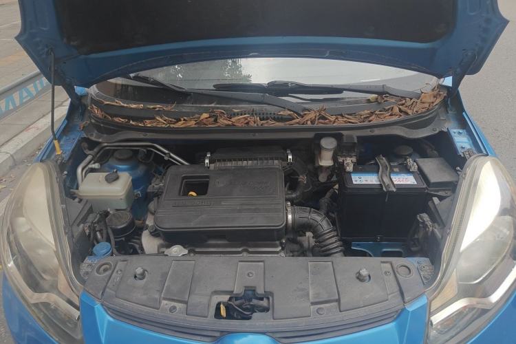 Used CHANGAN Benni 2015 1.4L Manual Luxury Model China V Standard Engine Bay