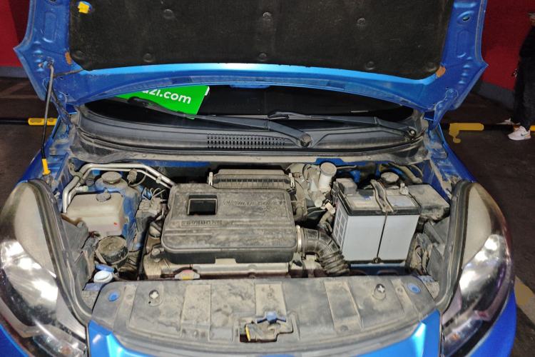 Used CHANGAN Benni 2015 1.4L Manual Luxury Model China V Standard Engine Bay