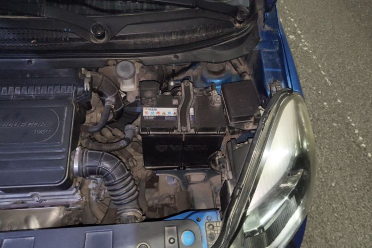 Used CHANGAN Benni 2015 1.4L Manual Luxury Model China V Standard Engine Bay Left