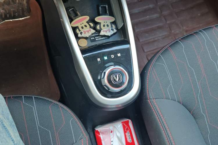 Used CHANGAN Benni 2015 1.4L IMT Luxury Model China V Standard Gear Lever