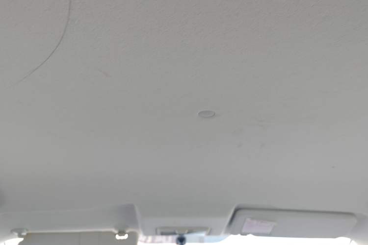 Used CHANGAN Benni 2015 1.4L IMT Luxury Model China V Standard Headliner