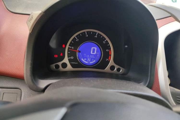 Used CHANGAN Benni 2015 1.4L IMT Luxury Version China IV Standard Odometer Close Up