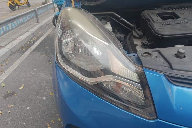Used CHANGAN Benni 2015 1.4L Manual Luxury Model China V Standard Right Front Headlight