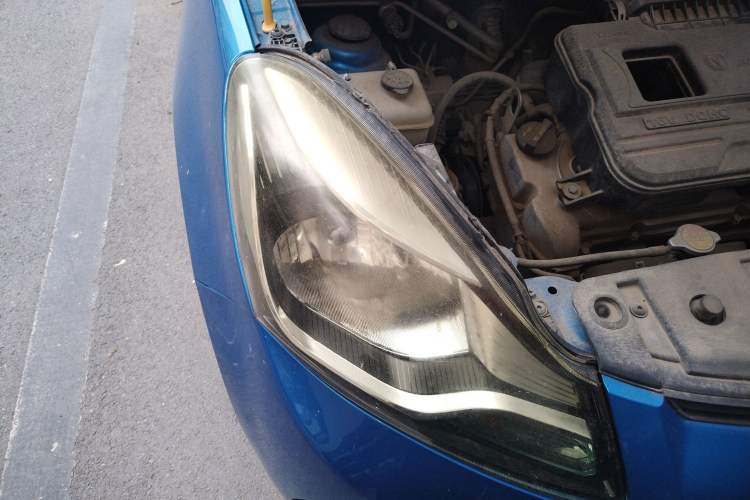 Used CHANGAN Benni 2015 1.4L IMT Luxury Model China V Standard Right Front Headlight