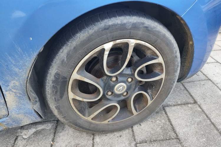 Used CHANGAN Benni 2015 1.4L IMT Luxury Version China IV Standard Right Front Wheel Hub