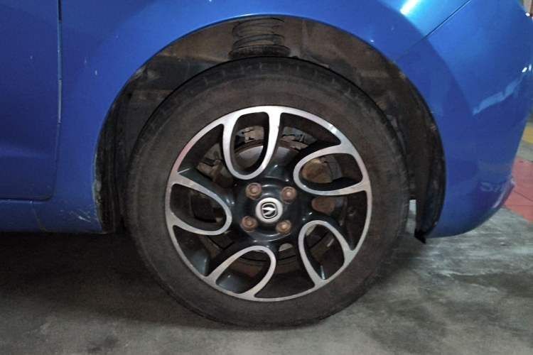 Used CHANGAN Benni 2015 1.4L Manual Luxury Model China V Standard Right Front Wheel Hub