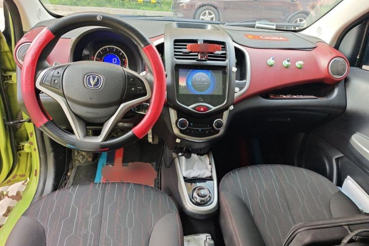 Used CHANGAN Benni 2015 1.4L IMT Sunroof Version China V Standard Center Console