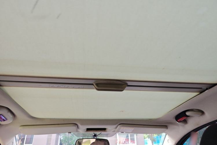 Used CHANGAN Benni 2015 1.4L IMT Sunroof Version China V Standard Headliner