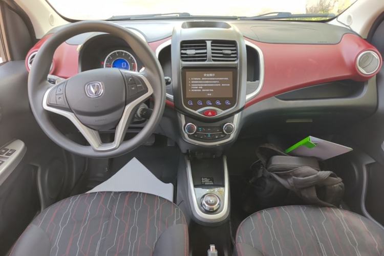 Used CHANGAN Benni 2015 1.4L IMT Luxury Model China IV Center Console