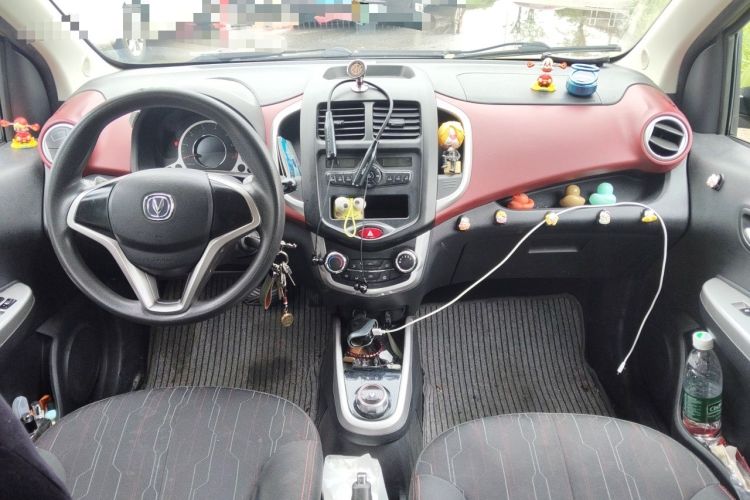 Used CHANGAN Benni 2015 1.4L IMT Luxury Model China V Standard Center Console