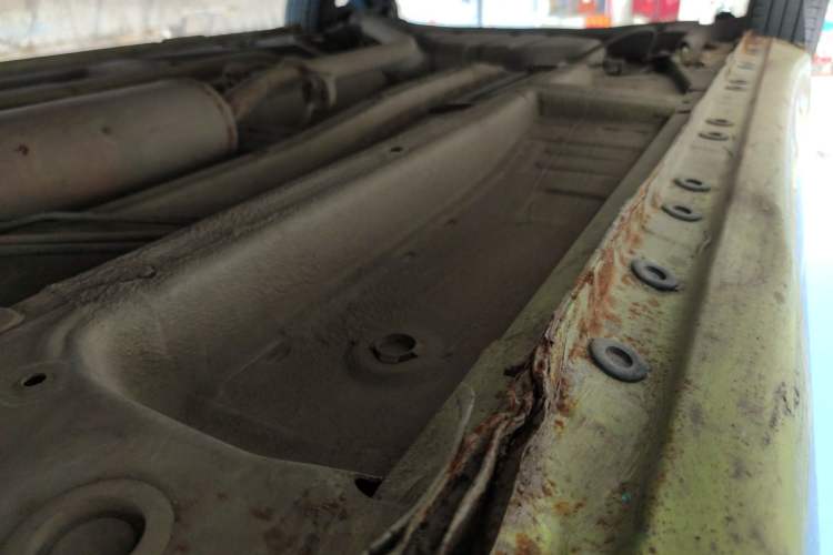 Used CHANGAN Benni 2015 1.4L Manual Luxury Model China V Standard Chassis Front Right