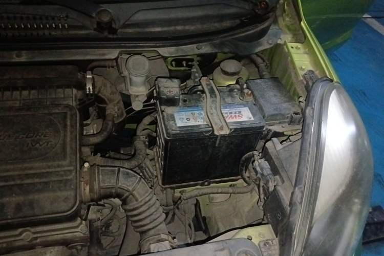 Used CHANGAN Benni 2015 1.4L IMT Prestige Model China V Standard Engine Bay Left