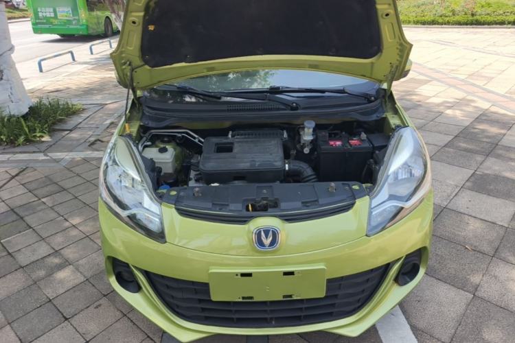 Used CHANGAN Benni 2015 1.4L IMT Luxury Model China IV Engine Bay