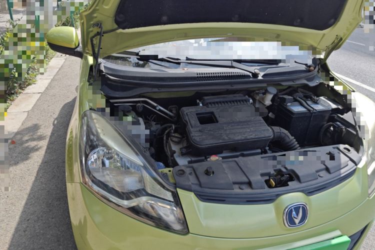 Used CHANGAN Benni 2015 1.4L IMT Prestige Model China V Standard Engine Bay Right