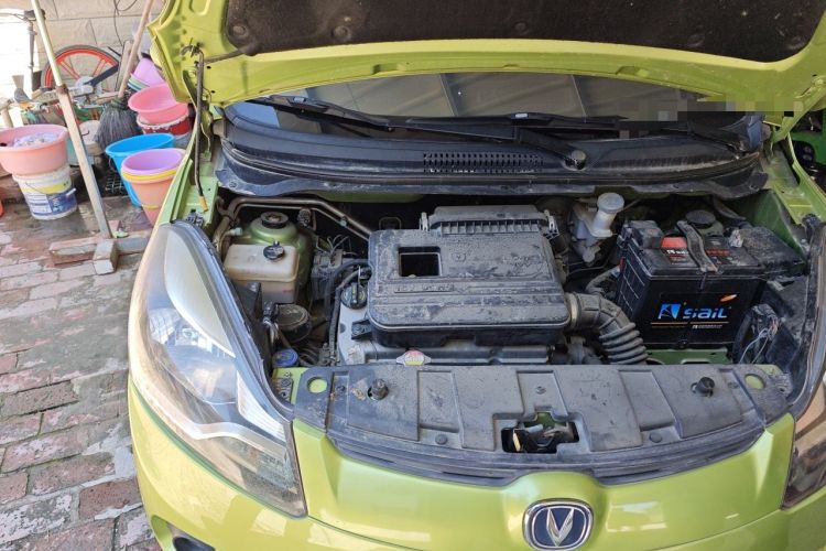 Used CHANGAN Benni 2015 1.4L Manual Luxury Model China V Standard Engine Bay Right