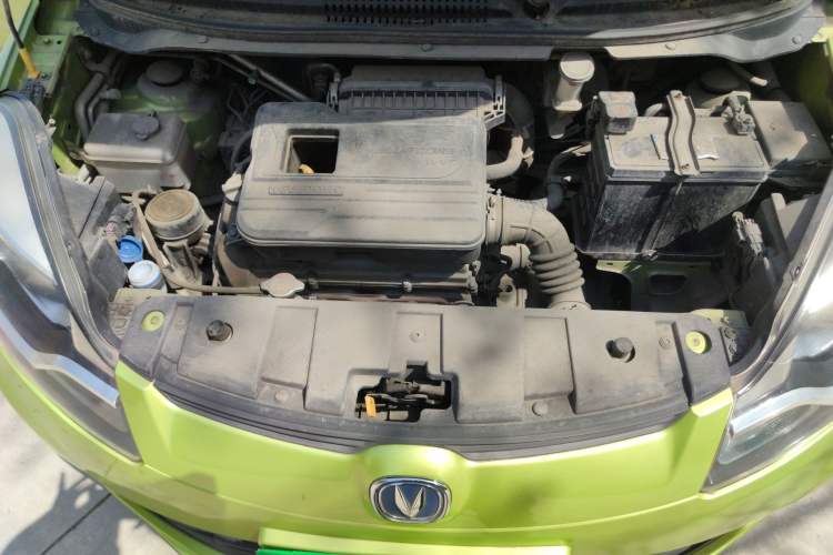 Used CHANGAN Benni 2015 1.4L Manual Luxury Model China V Standard Engine Bay