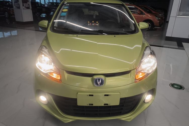 Used CHANGAN Benni 2015 1.4L IMT Luxury Model China IV Front