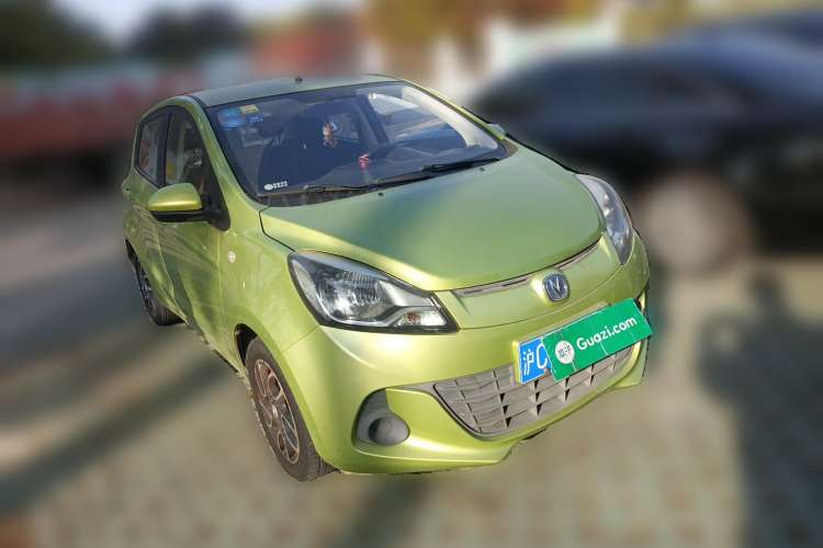 Used CHANGAN Benni 2015 1.4L Manual Luxury Model China IV Standard Front Right 45 Deg