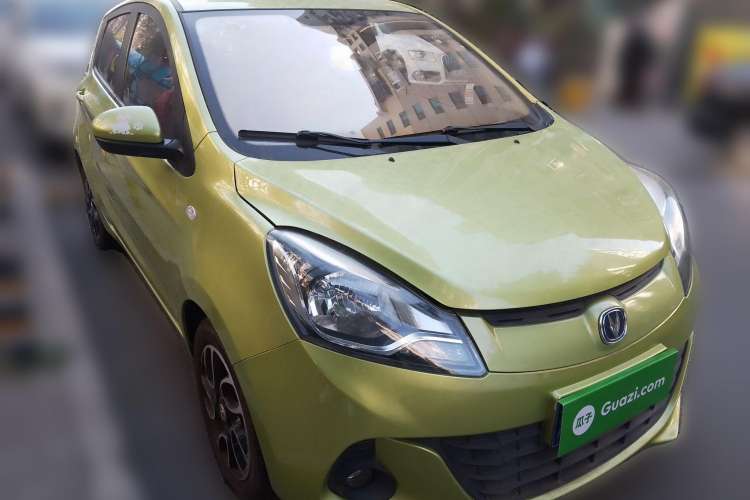 Used CHANGAN Benni 2015 1.4L IMT Prestige Model China V Standard Front Right 45 Deg