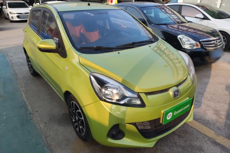 Used CHANGAN Benni 2015 1.4L IMT Prestige Model China V Standard Front Right 45 Deg