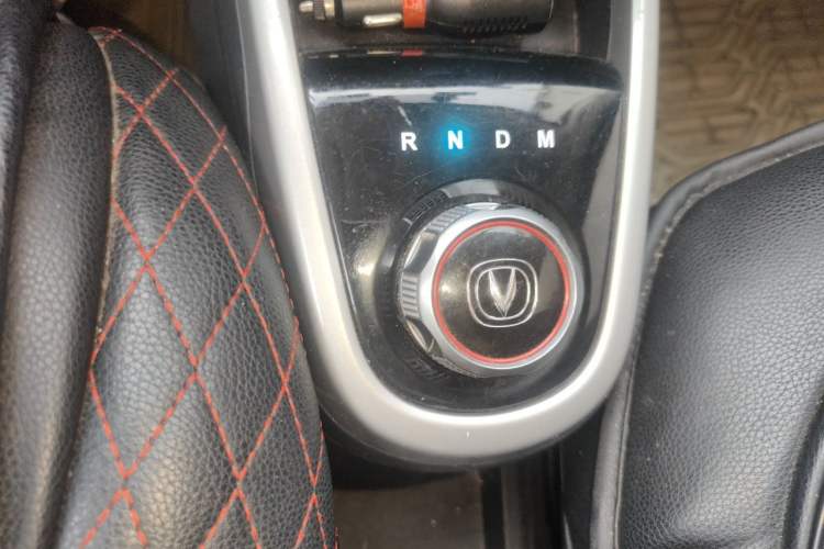 Used CHANGAN Benni 2015 1.4L IMT Prestige Model China V Standard Gear Lever