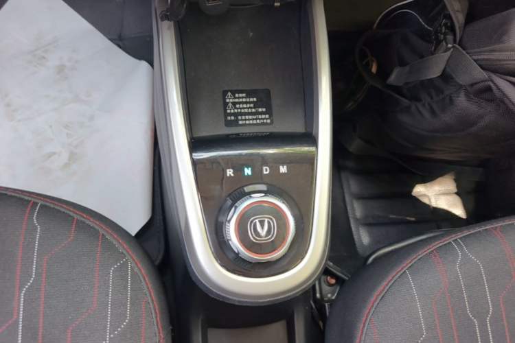 Used CHANGAN Benni 2015 1.4L IMT Luxury Model China IV Gear Lever