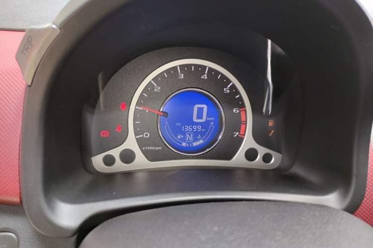 Used CHANGAN Benni 2015 1.4L IMT Sunroof Version China V Standard Instrument Cluster
