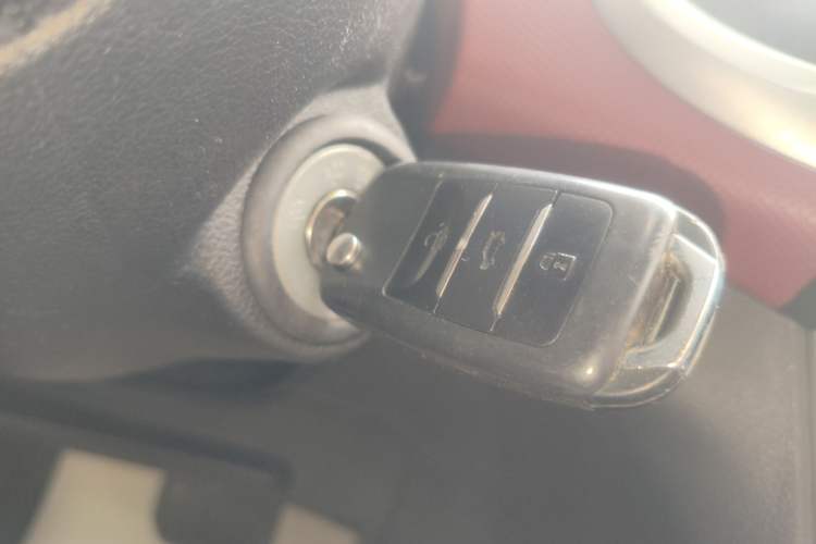 Used CHANGAN Benni 2015 1.4L IMT Prestige Model China V Standard Interior 1