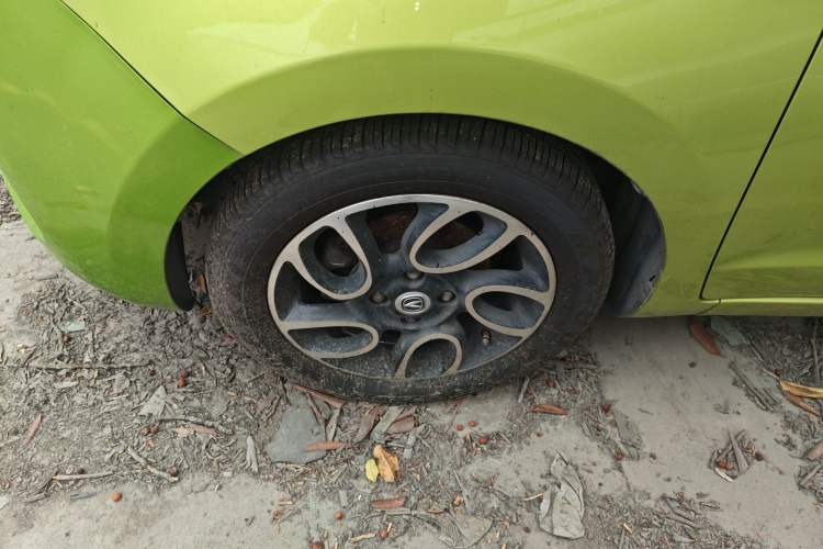 Used CHANGAN Benni 2015 1.4L IMT Sunroof Version China V Standard Left Front Wheel Hub