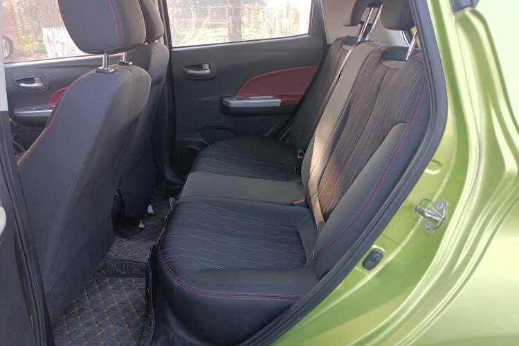 Used CHANGAN Benni 2015 1.4L Manual Luxury Model China IV Standard Left Rear Seat