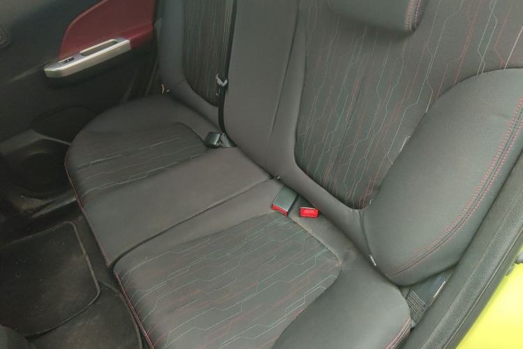 Used CHANGAN Benni 2015 1.4L IMT Sunroof Version China V Standard Left Rear Seat