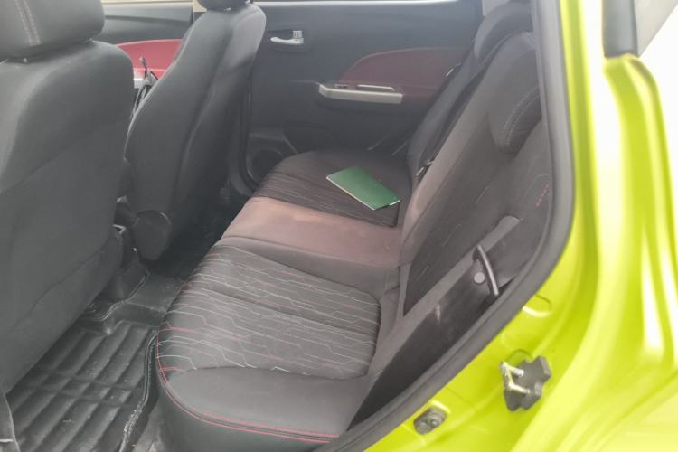 Used CHANGAN Benni 2015 1.4L IMT Sunroof Version China V Standard Left Rear Seat