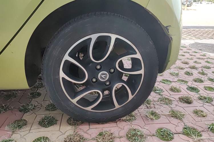 Used CHANGAN Benni 2015 1.4L IMT Luxury Model China V Standard Left Rear Wheel Hub