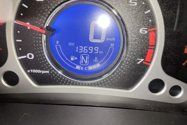 Used CHANGAN Benni 2015 1.4L IMT Sunroof Version China V Standard Odometer Close Up