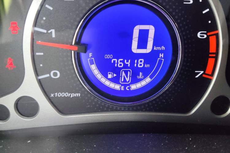 Used CHANGAN Benni 2015 1.4L IMT Luxury Model China V Standard Odometer Close Up