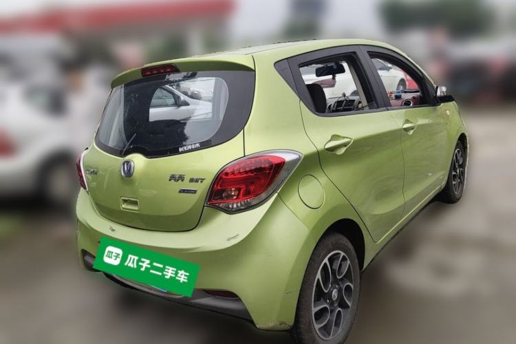 Used CHANGAN Benni 2015 1.4L IMT Luxury Model China V Standard Rear Right 45 Deg