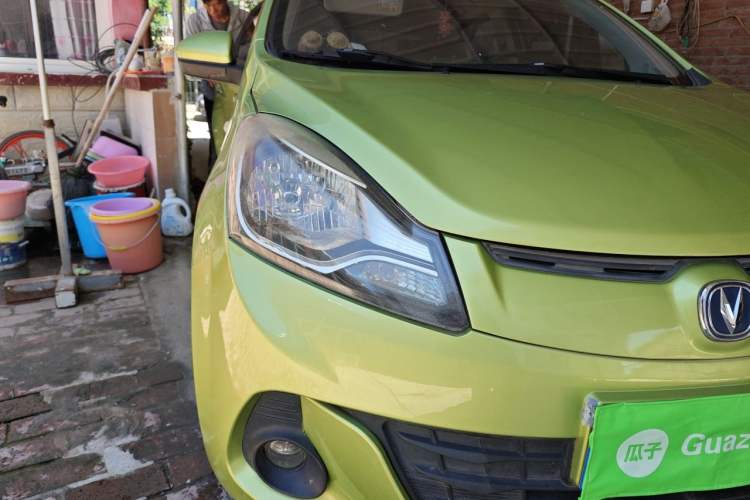 Used CHANGAN Benni 2015 1.4L Manual Luxury Model China V Standard Right Front Headlight