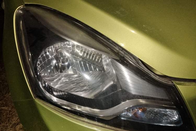 Used CHANGAN Benni 2015 1.4L IMT Luxury Model China V Standard Right Front Headlight