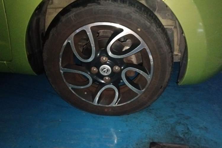 Used CHANGAN Benni 2015 1.4L IMT Prestige Model China V Standard Right Front Wheel Hub