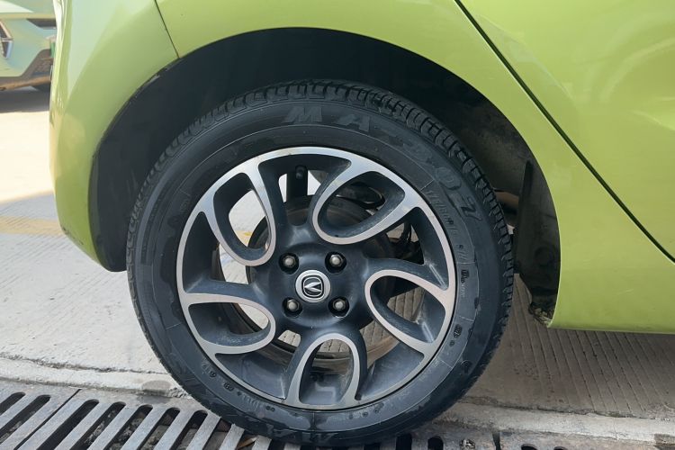 Used CHANGAN Benni 2015 1.4L IMT Luxury Model China V Standard Right Rear Wheel Hub