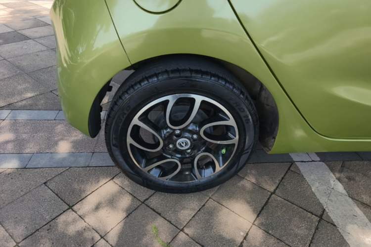 Used CHANGAN Benni 2015 1.4L IMT Luxury Model China IV Right Rear Wheel Hub