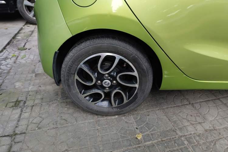 Used CHANGAN Benni 2015 1.4L IMT Luxury Model China IV Right Rear Wheel Hub