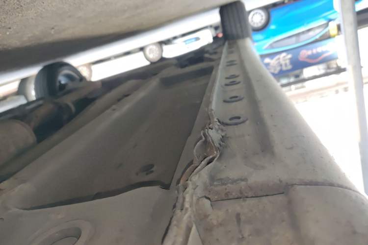 Used CHANGAN Benni 2015 1.4L IMT Prestige Model China V Standard Right Side Sill