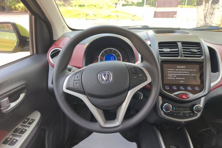 Used CHANGAN Benni 2015 1.4L IMT Luxury Model China IV Steering Wheel