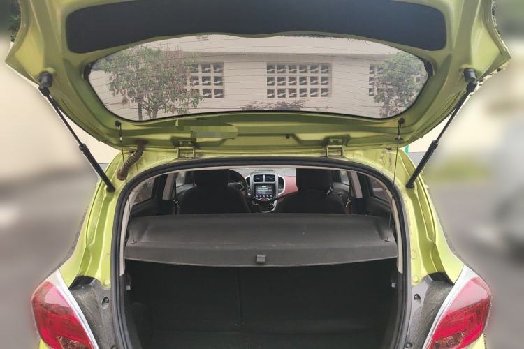 Used CHANGAN Benni 2015 1.4L IMT Sunroof Version China V Standard Trunk