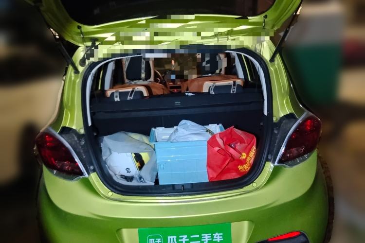 Used CHANGAN Benni 2015 1.4L IMT Luxury Model China V Standard Trunk