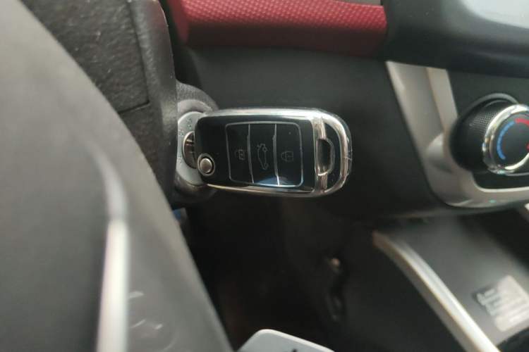 Used CHANGAN Benni 2015 1.4L IMT Sunroof Version China V Standard Vehicle Key