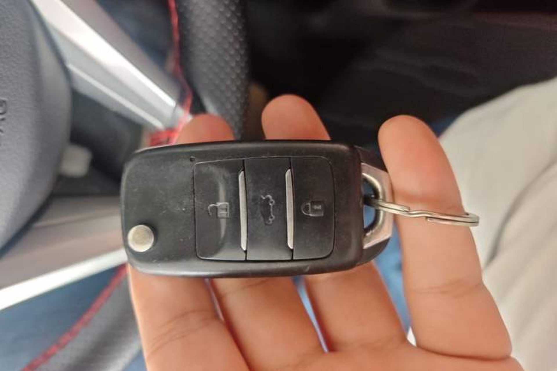 Used CHANGAN Benni 2015 1.4L Manual Luxury Model China V Standard Vehicle Key