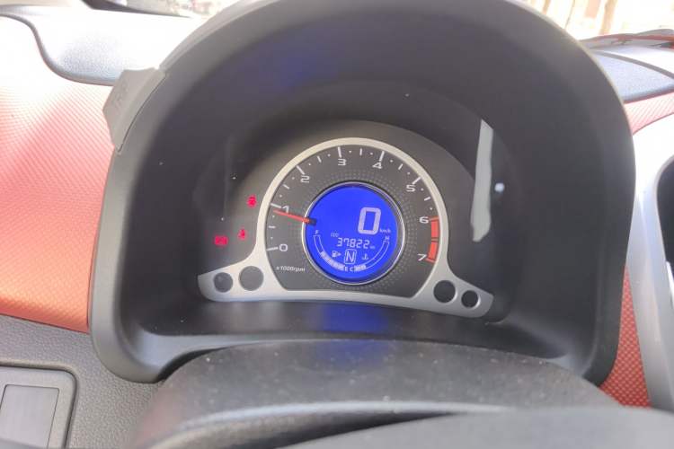 Used CHANGAN Benni 2015 1.4L IMT Sunroof Version China IV Standard Instrument Cluster