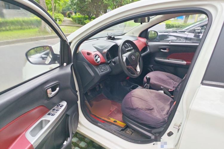 Used CHANGAN Benni 2015 1.4L Manual Luxury Model China V Standard Driver Seat